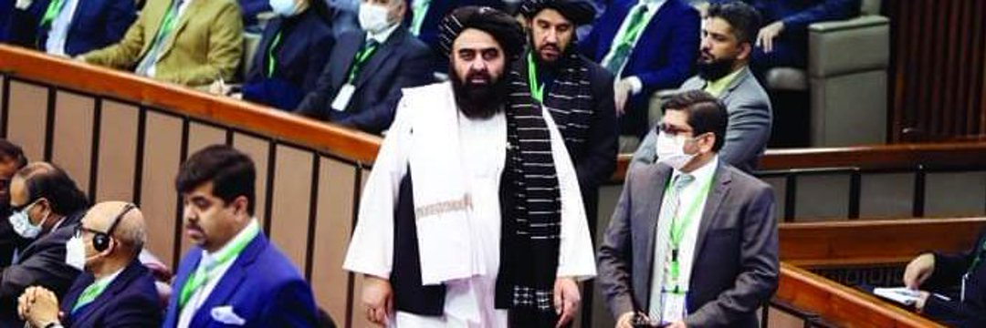 PaywastoonAtal's tweet photo. په افغانستان کې د اداري فساد موضوع لا هم د اندېښنې وړ ده. که څه هم د طالبان حکومت د فساد پر ضد د مبارزې ادعا کوي، خو د شفافیت او حساب ورکونې نشتوالی لا هم د خلکو باور کمزوری کړی. د قوي او باوري نظام لپاره روڼتیا او عادلانه اداره ضروري ده. https://t.co/O826u2nSQ3