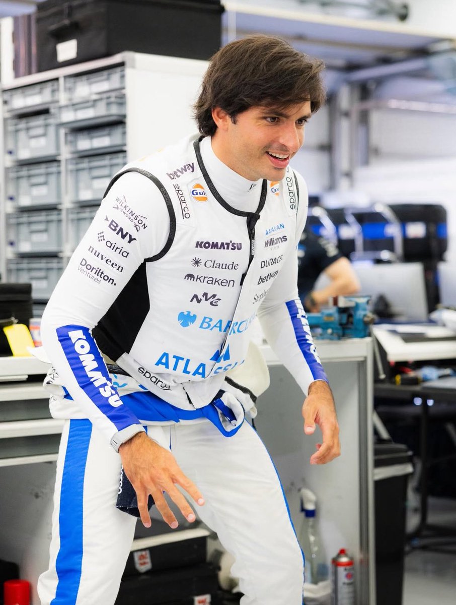 이거 실눈뜨고 1미터떨어져서보면 토로로쏘시절로 보임