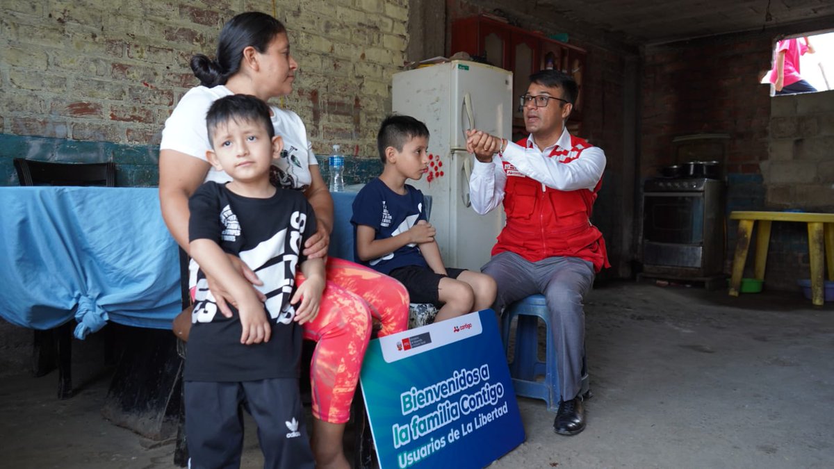 Midis_CONTIGO's tweet photo. Durante la jornada, especialistas del programa brindaron orientación psicológica, contención emocional y acompañamiento familiar, contribuyendo a su desarrollo y al bienestar de su entorno cercano. https://t.co/uVqsKSILLO