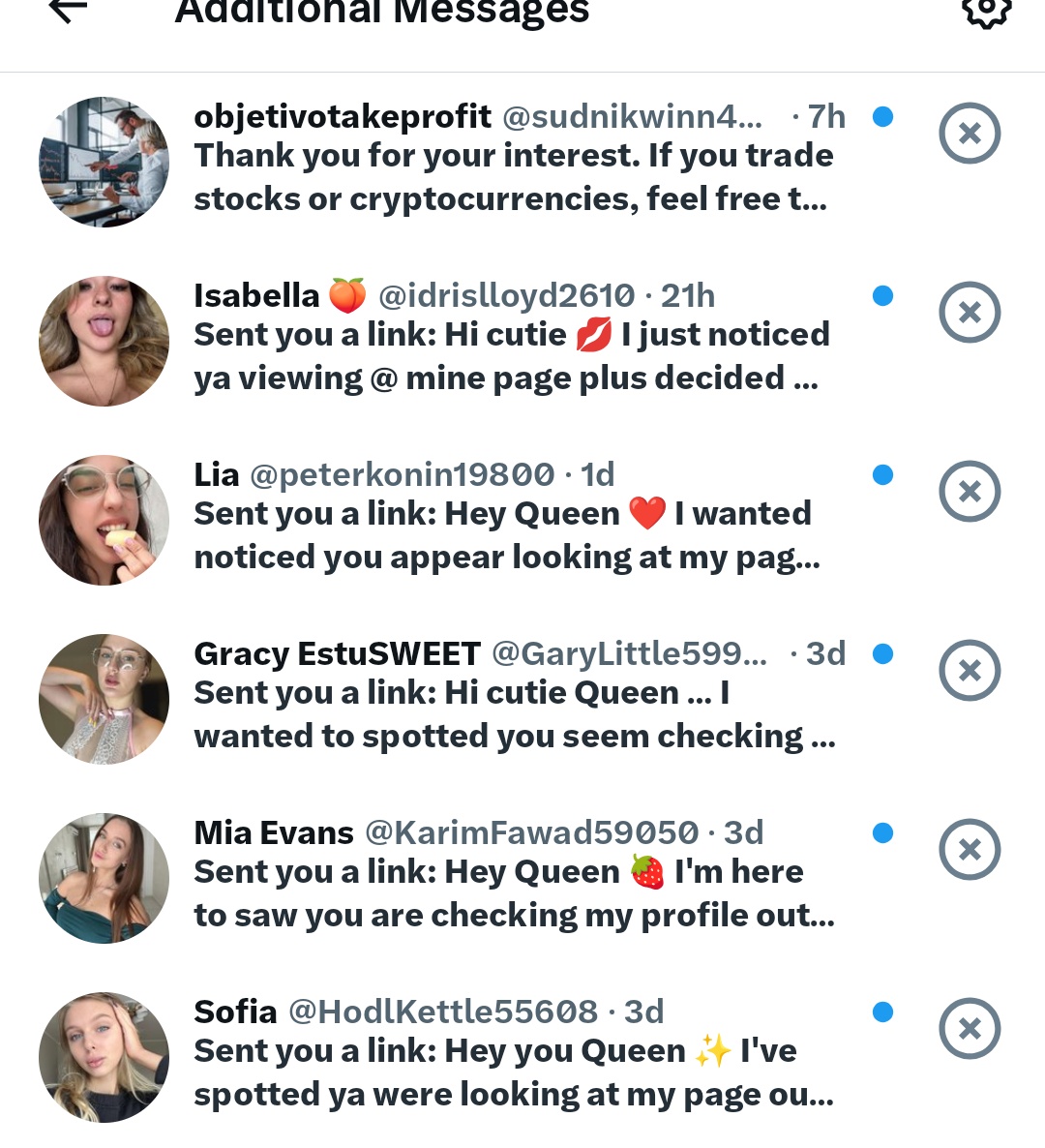 Queen of the Misfits 🖤 tweet media