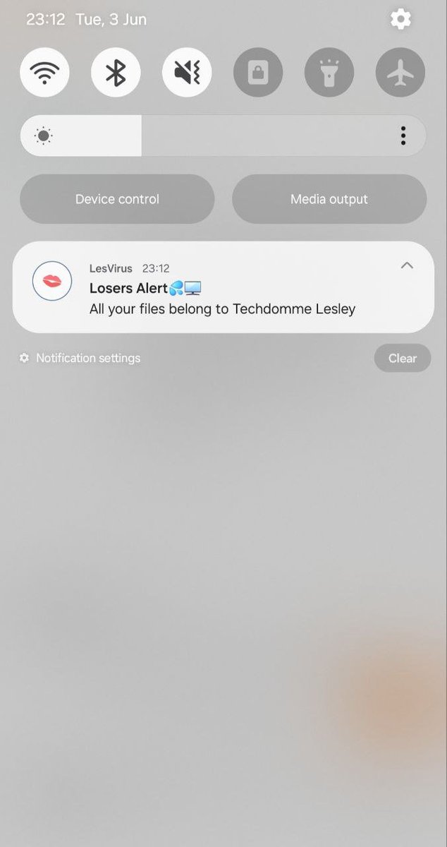 Techdomme Les tweet media