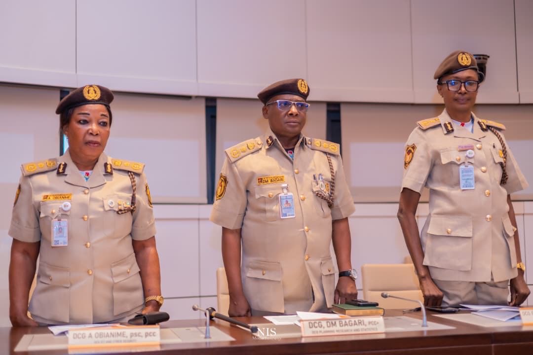 nigimmigration's tweet photo. NIS, ICMPD, NETHERLANDS GOVERNMENT INAUGURATE MOBILE TEAMS PROJECT STEERING COMMITTEE

The Nigeria Immigration Service, in partnership with the International Centre for Migration Policy Development (ICMPD) and supported by the Government of the Netherlands, on Tuesday 17 February 2026, launched the Mobile Teams (MT) Nigeria Project Steering Committee (PSC) at the Service Headquarters in Abuja. This marks the start of a strategic initiative to boost Nigeria's Border Security and Migration Management systems.

The Project Steering Committee is the highest governance and oversight body for the MT Nigeria Project. It is responsible for providing strategic direction, reviewing and approving work plans, ensuring accountability, and facilitating coordination among relevant stakeholders to guarantee the effective implementation and achievement of the project’s objectives.  

The Comptroller-General of Immigration, KN Nandap, pcc, mmis, fsmn, fspsp, represented during occasion by DCG FU Nwanneka, mni, PhD of Visa and Residency Directorate, described the inauguration as a significant milestone in strengthening Nigeria’s Border Security. She commended the Government of the Netherlands for its sustained partnership and support to the Service, noting that Nigeria’s vast land and maritime borders require modern tools, improved surveillance, and enhanced operational mobility to effectively address irregular migration, transnational crimes, and emerging security threats. The CGI further acknowledged ICMPD’s professionalism and commitment to human rights standards, emphasizing that the MT Nigeria Project will significantly boost the Service’s patrol and rapid response capabilities across Nigeria’s border corridors.  

International Centre for Migration Policy Development (ICMPD), Country Head of Office, Isabelle Wolfsbruger,  in her remarks noted that the Mobile Teams Project will boost NIS capacity to combat irregular migration, migrant smuggling, and trafficking in persons, particularly across Nigeria’s land borders. She further commended the longstanding cooperation and reaffirmed ICMPD’s commitment to supporting the successful implementation of the project through effective coordination and technical expertise.

The Nigeria Immigration Service reaffirms its commitment to strategic partnerships and intelligence-driven border management with international development partners and relevant stakeholders to strengthen national security, and promote safe, orderly, and regular migration.

DCI AS Akinlabi
Service Public Relations Officer
Nigeria Immigration Service Headquarters
Abuja
18/02/2026