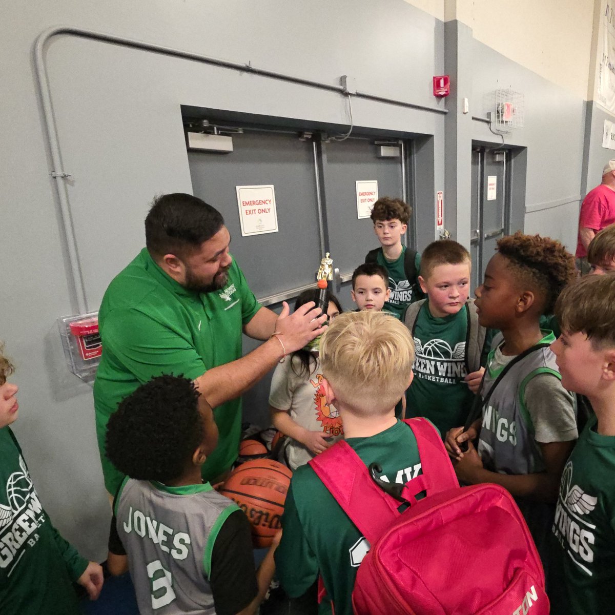 GreenWings_KC's tweet photo. Good win on  Monday. Green Wings move to 5-0 and lead the league with one game  remaining before the Kansas State Tournament at the end of the month. 

Congratulations to J'Don! He won the first "Green Giant Award" for his contributions in the win. https://t.co/YyQK6xnrCz