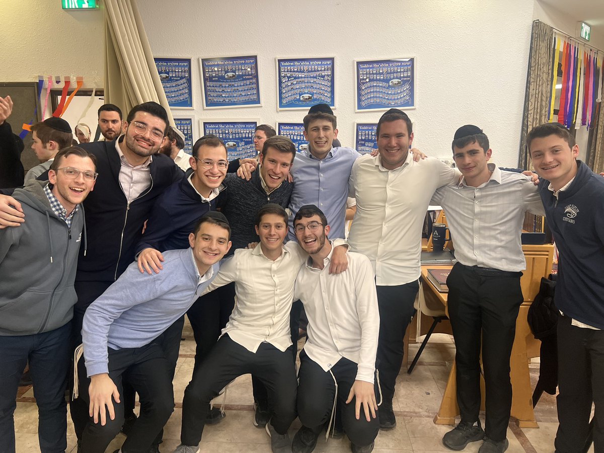 Yeshivat Sha'alvim tweet media