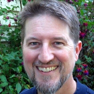 Plone CMS tweet media