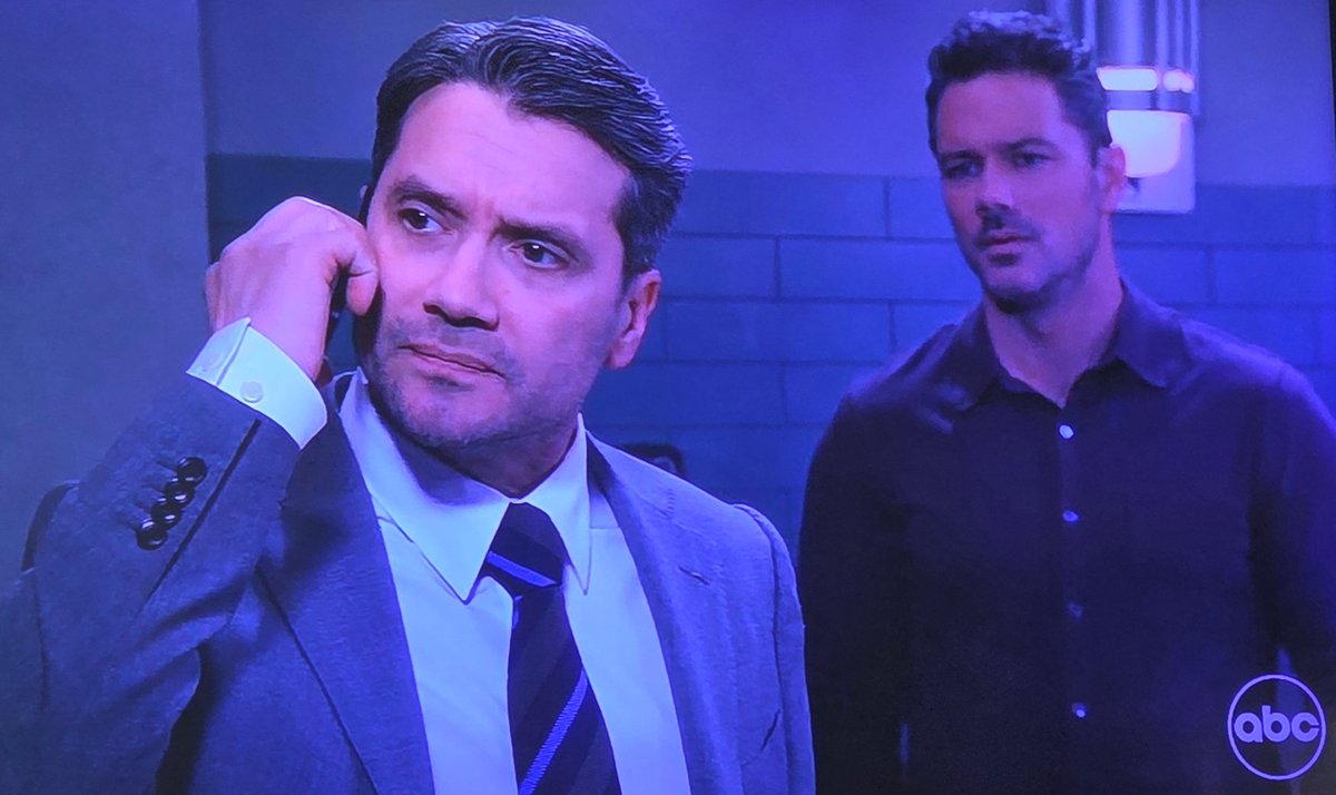 How quickly Dante believes the worst of Michael. Why would Michael put such a damning piece of evidence on his keyring let alone keep it all these months and then hand them over without hesitation? #GH #GeneralHospital