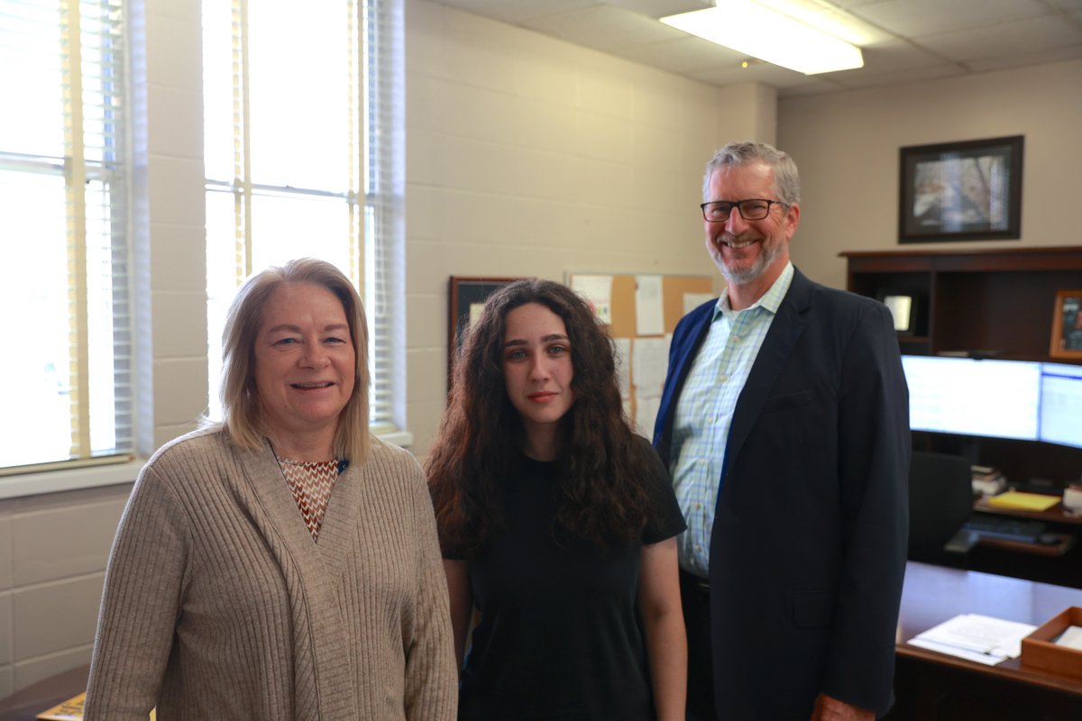 SBISD's tweet image. As part of #CTEMonth, students are gaining real-world exposure beyond the classroom. This week, Tamara, 11th grade student at Northbrook High School, shadowed SBISD Accounting to see how learning connects directly to professional careers! #SBISDProud