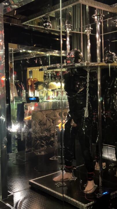 Lady Divina tweet media