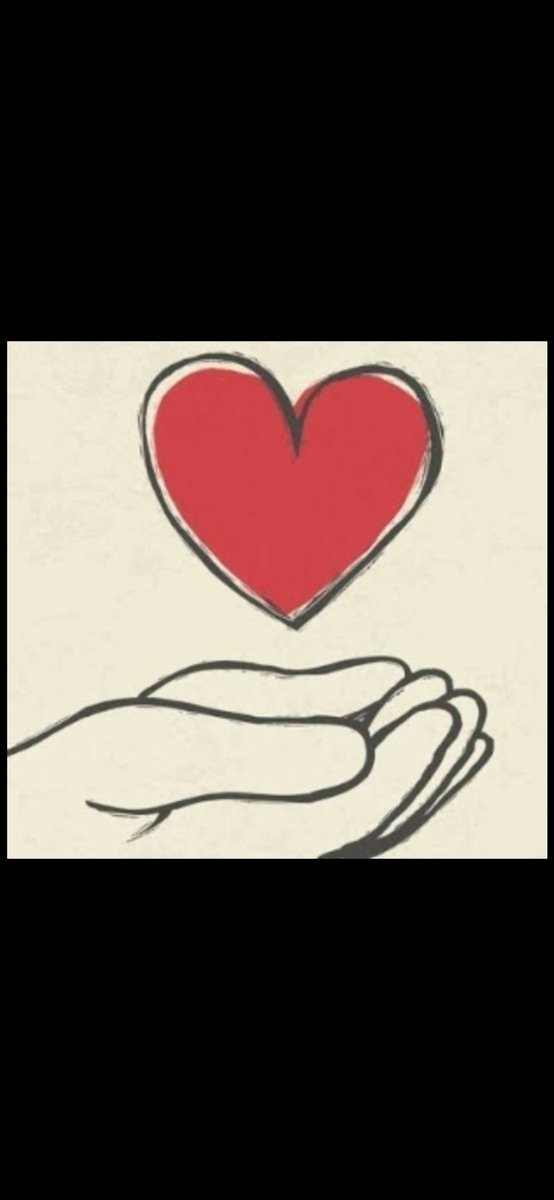 Yalpaladım, Silkelendim her gidişinde.
Ama yine'de. Düşürmedim seni,
Kalbimde...
#Geceye