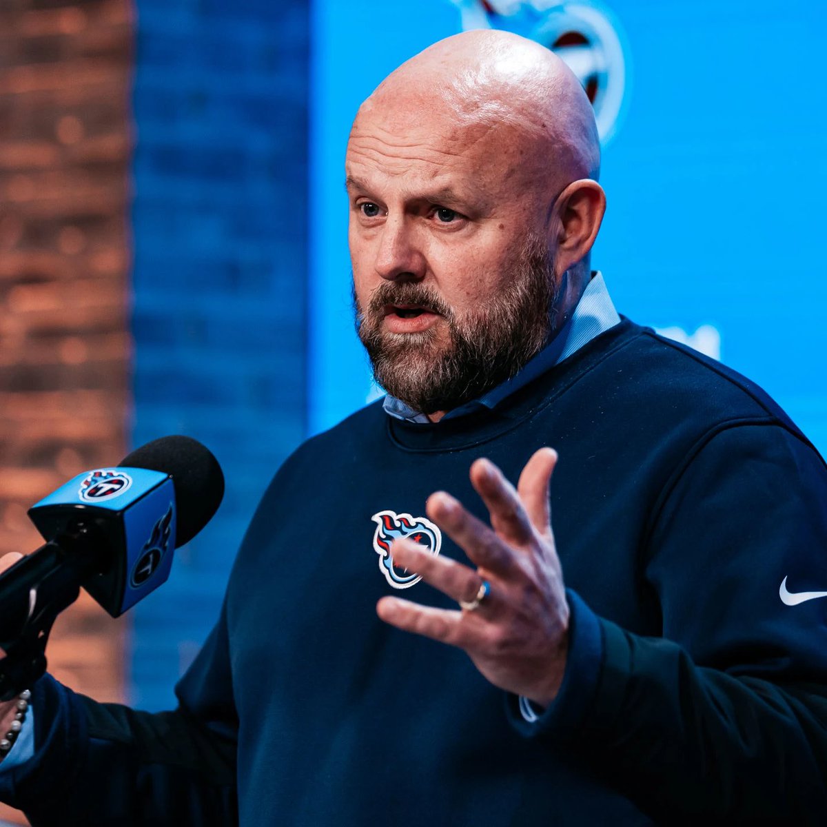 SharmSports's tweet photo. AGREE OR DISAGREE:

Brian Daboll will only be the #Titans Offensive Coordinator for ONE SEASON

#TitanUp https://t.co/rB8Auzzbv9