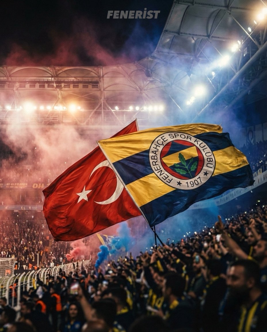 Ah yar çağırsan gelmem mi?
Bu şehri ateşlere vermem mi?
Bir yanım hasret, bir yanım sevda,
Değer mi, değer sana… 💛💙
