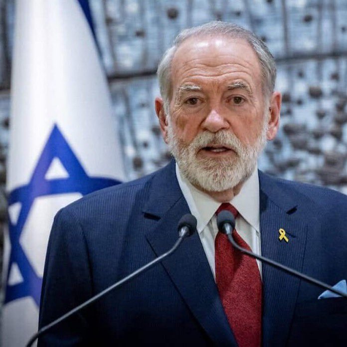 RoiLopezRivas's tweet image. 🇺🇸🇮🇱: Tucker Carlson detenido en Israel

Poco después de la entrevista de Carlson con Mike Huckabee en el aeropuerto de Ben Gurion, los funcionarios israelíes confiscaron su pasaporte y llevaron a su productor ejecutivo a una sala de interrogatorios.

Tucker: "Los hombres que se