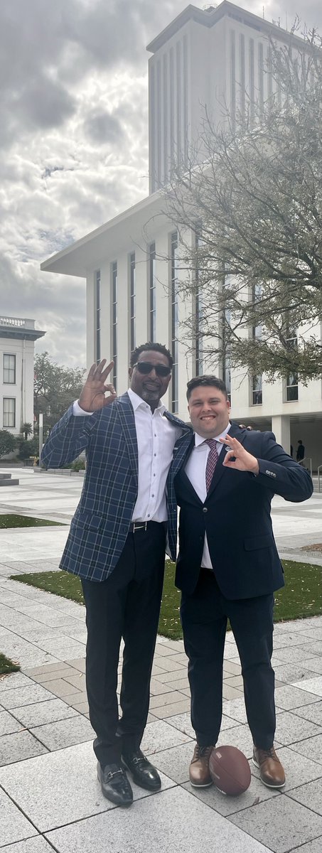 Cris Carter tweet media