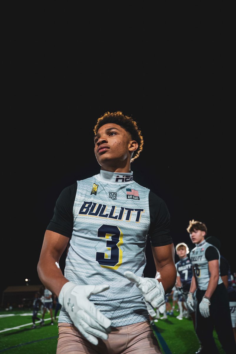 BullittFootballAcademy tweet media