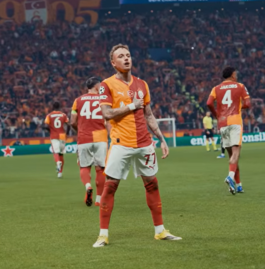 Noa Lang onurlandırma Tweetidir