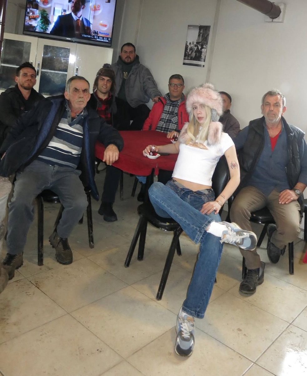 ⋆ (@fefisprout) on Twitter photo 