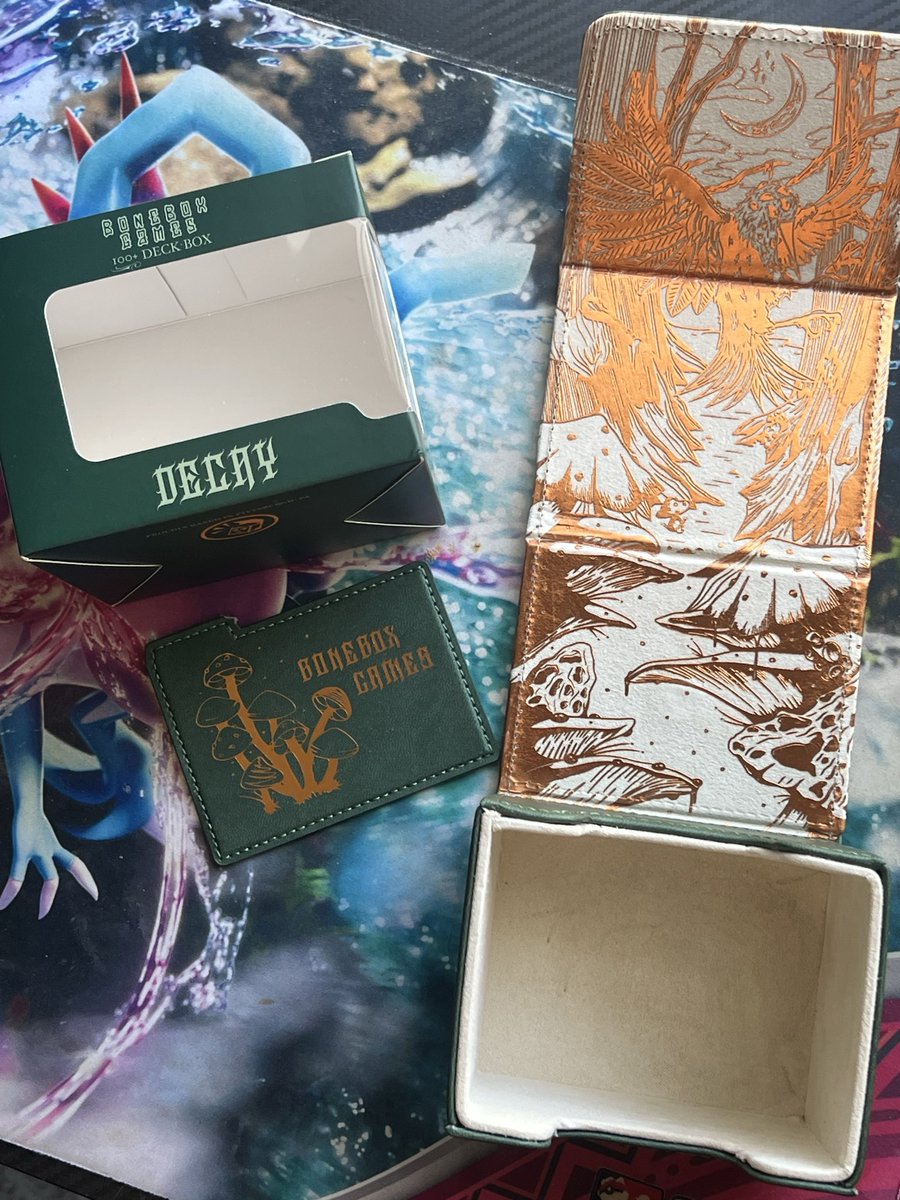 As a way to giveback to the community for helping us thru the accident, I am giving away this Decay Deck Box from <a href="/BoneboxGames/">Bonebox Games 💀🐉</a> 🙌🏼 Just Like and RT this post and follow Bonebox🙏🏽 (Donations not necessary for entry but greatly appreciated)

GoFundme: gofund.me/6bea5fddf