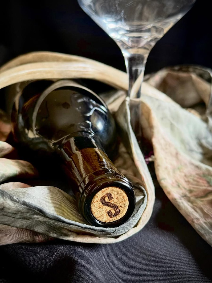 ShakinHasin's tweet photo. Some evenings are not about noise, but about depth.
A good bottle, soft light, and conversations that linger longer than the wine in the glass. 🍷 https://t.co/R3TkOau4J4
