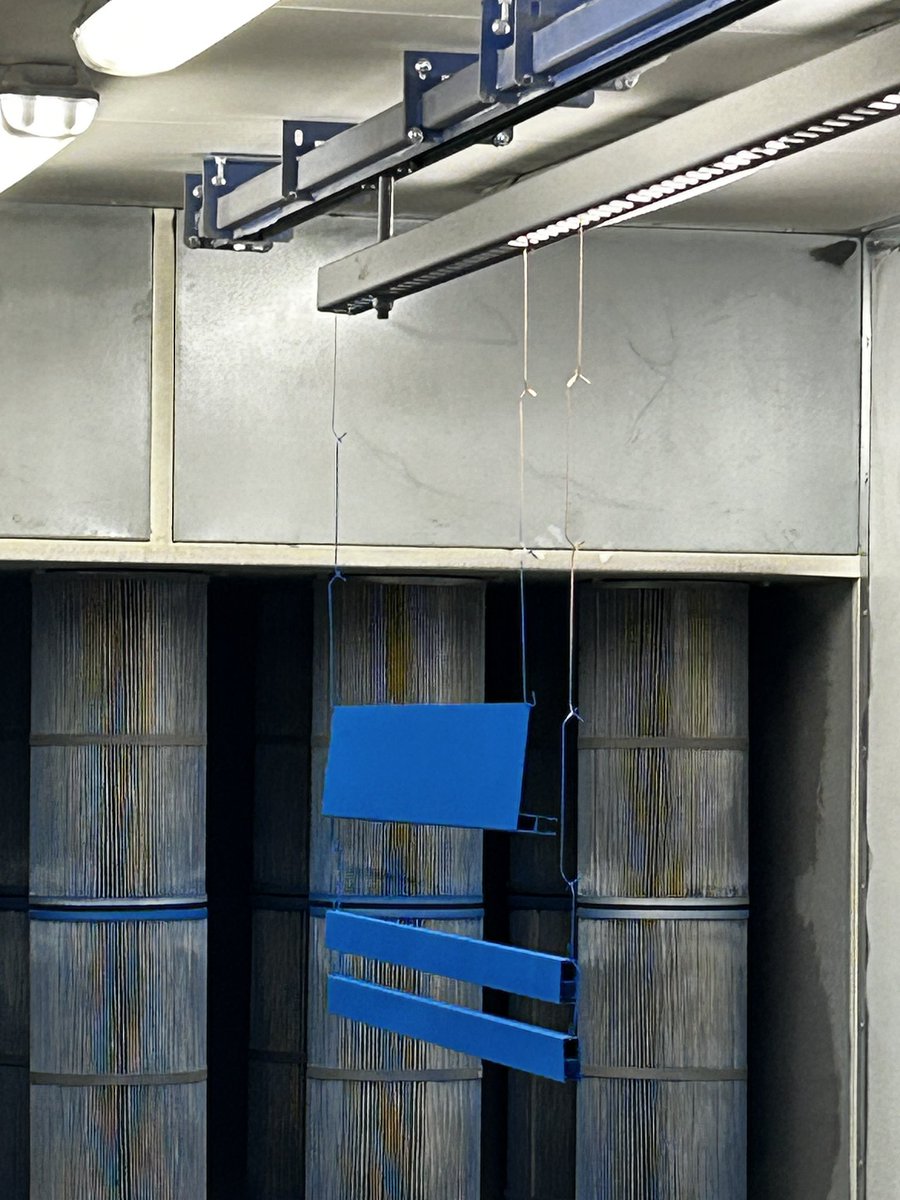 ✔️Lacamos cualquier color en nuestra propia planta de lacado en polvo. 
#percoter #proteccionsolar