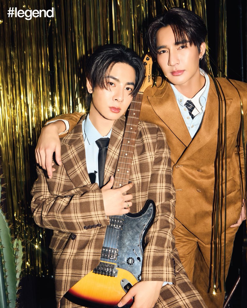 npblent's tweet photo. 🚨LINDOS! Confira as novas fotos dos #EarthMix para revista Legend Thailand.

#legend #OnlyFriendsDreamOn
#legend_TH #GMMTV https://t.co/CFl8QHXd8v