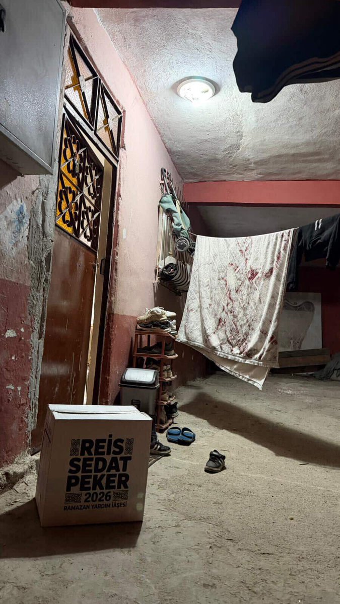 Evine haram lokma sokmayan, onuruyla yaşayanlara selam olsun.

BİR UMUTTUR YAŞAMAK