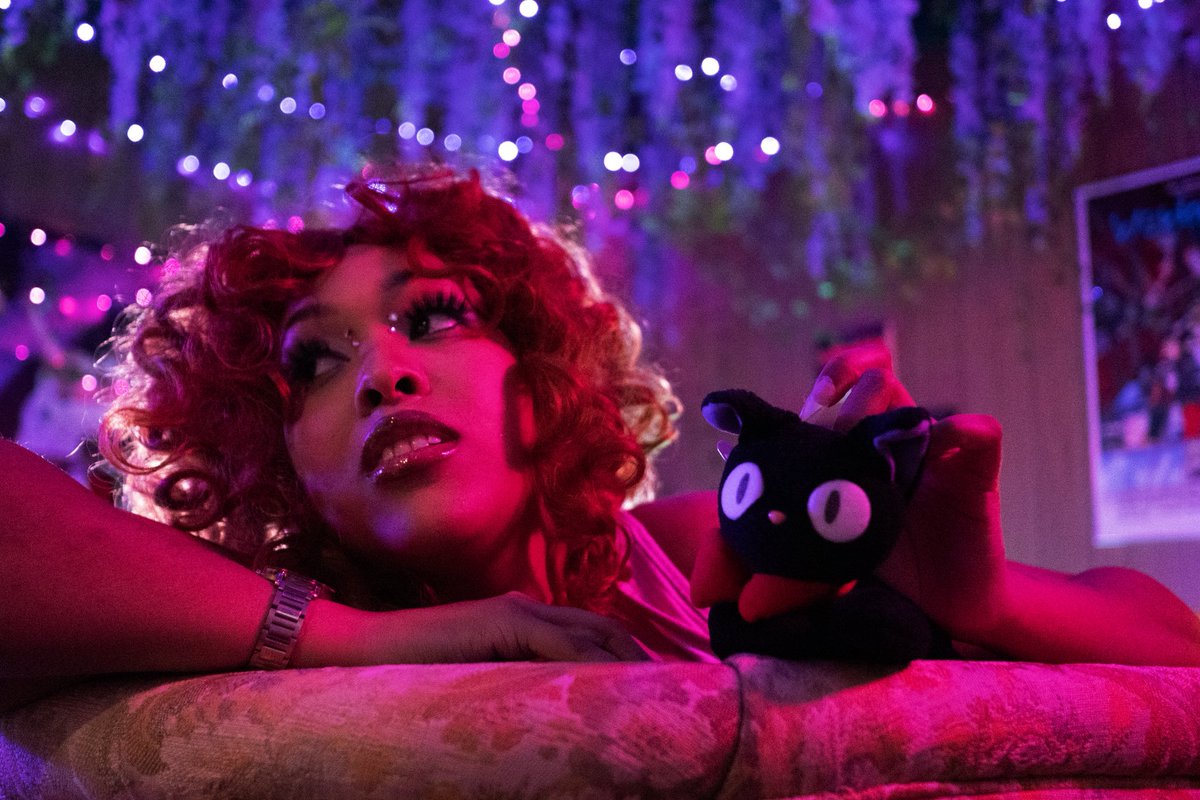 had some fun shooting photos at the she dreams elsewhere immersive art exhibit 💅🏾