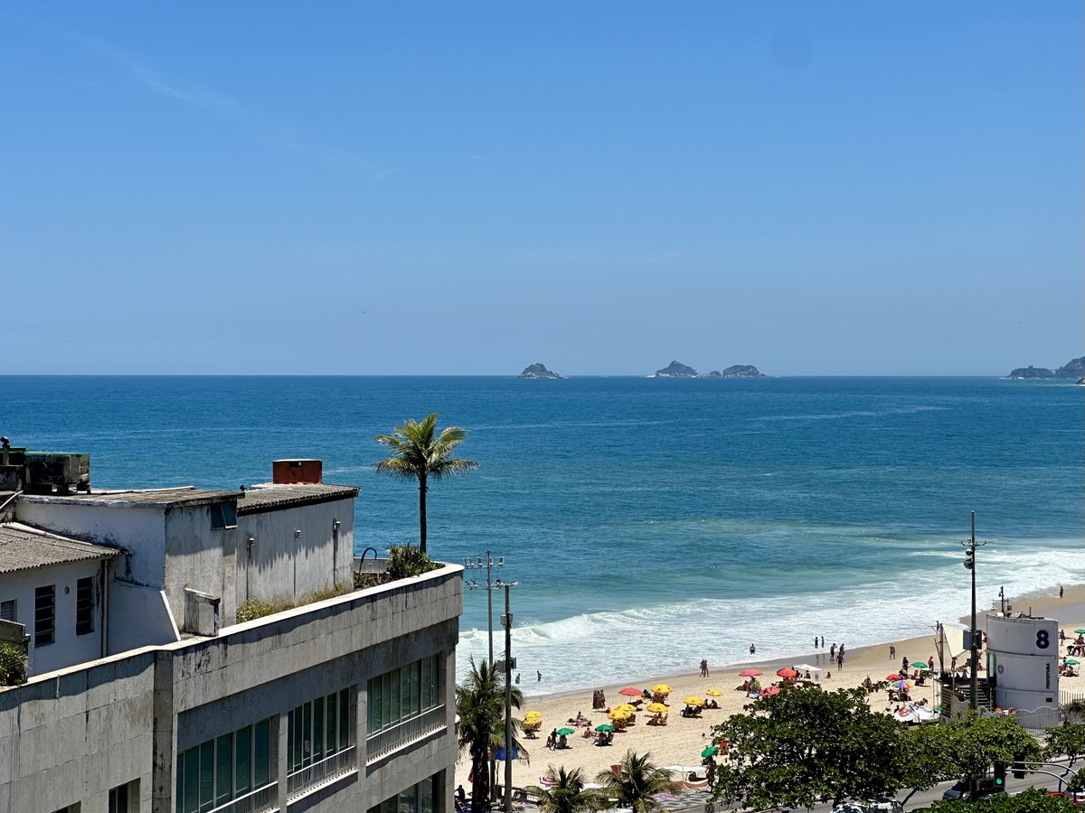 _whereinrio's tweet photo. 🇧🇷 VENDA | SALE • REF: W04.727 • R$ 5.700.000,00

Cobertura duplex na quadra da praia de Ipanema. Entre em contato e agende sua visita!

📐 237 m²
🛏️ 3 Quartos
🚿 2 Banheiros
🚗 1 Vaga
Portaria 24h 

https://t.co/wVVwx5A80X

#imoveisdeluxo #riodejaneiro #ipanema #cobertura https://t.co/qbAcIAxTNI