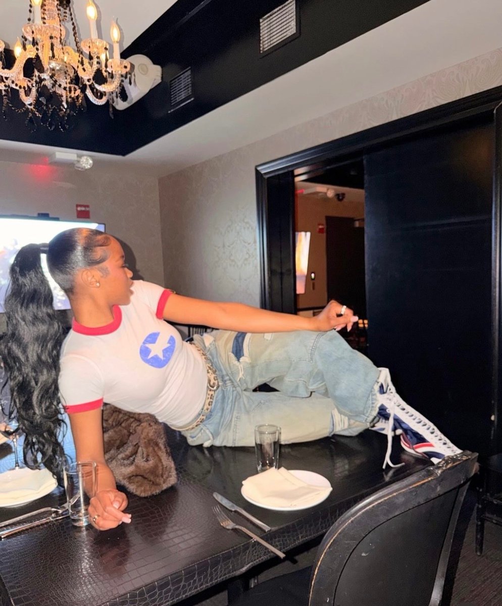 CONSTRUCTEDFORWOMEN tweet media