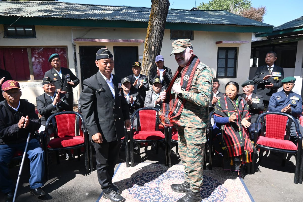 Spearcorps's tweet photo. Lt Gen Abhijit S Pendharkar, GOC #SpearCorps, along with the Inspector General, #AssamRifles (North), reviewed operational preparedness at #Zunheboto, #Nagaland and commended the troops for their professionalism and high morale. He also interacted with Veer Naris, widows and Ex-Servicemen and felicitated them in recognition of their immense sacrifices and dedicated service to the Nation.

Lt Gen Abhijit S Pendharkar, GOC, #SpearCorps, ने Inspector General, #AssamRifles (North) के साथ #Zunheboto, #Nagaland में Operational Preparedness की समीक्षा की तथा सैनिकों के Professionalism और उच्च मनोबल की सराहना की। उन्होंने वीर नारियों, Widows और पूर्व सैनिकों से संवाद किया तथा उनके अमूल्य बलिदानों और राष्ट्र सेवा के प्रति समर्पण के लिए उन्हें सम्मानित किया।

#IndianArmy #OperationalReadiness #VeerNaris #ExServicemen #CivilMilitaryBond #OperationSadbhavana #NationFirst #EmpoweringCommunities #CommunityDevelopment 

@adgpi 
@SpokespersonMoD
@HQ_IDS_India 
@easterncomd
@official_dgar
@prodefkohima
@prodefgau
@MyGovNagaland
@CmoNagaland
@LokBhavanKohima
@MDoNER_India
@NELiveTV
@airnews_kohima
@rwac48 
@dipr_nagaland 
@ddnewsnagaland    

Facebook-https://t.co/9mDEgkoOFS
Instagram-https://t.co/F2VKTgPxph
YouTube-https://t.co/1AFZ1RDrLX