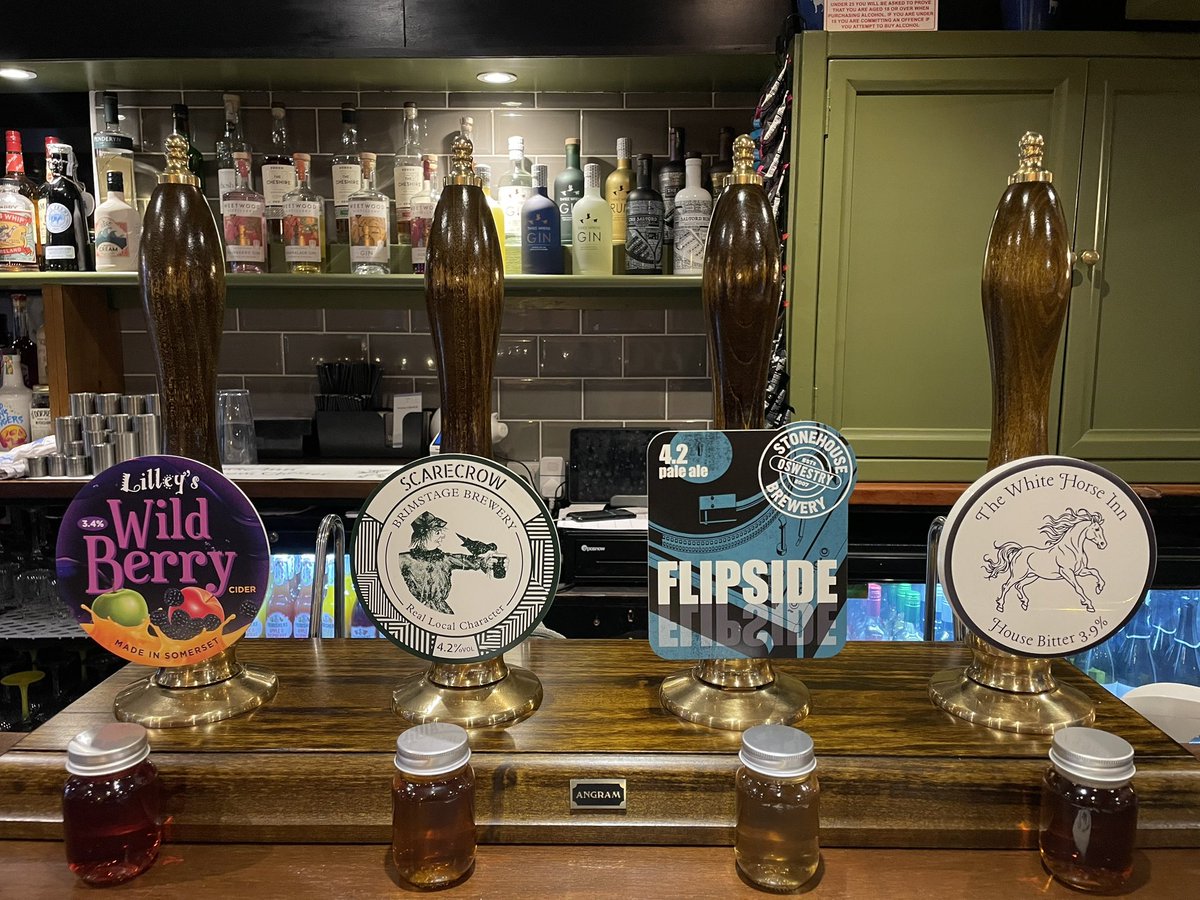 On the pumps now! 🍻
#countrypub #realale #chester <a href="/BrimstageBeer/">Brimstage Brewery</a>