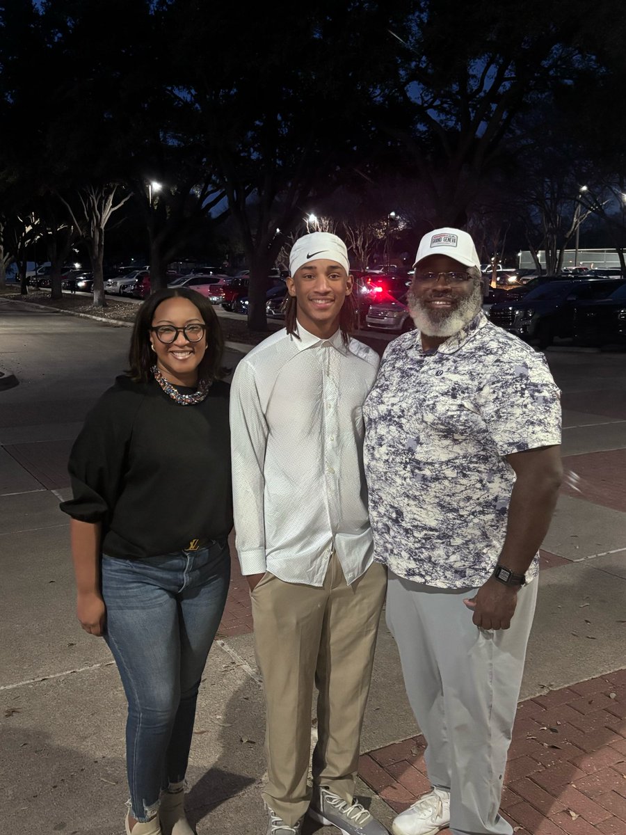 Israel Johnson tweet media