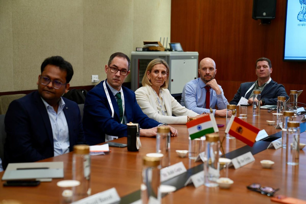 VisualNACert tweet media