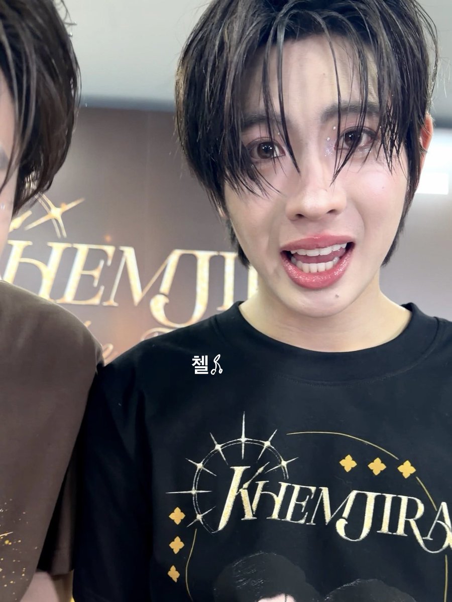 ไปทำตาแป๋วอยู่ที่หนายยงะ 🥺