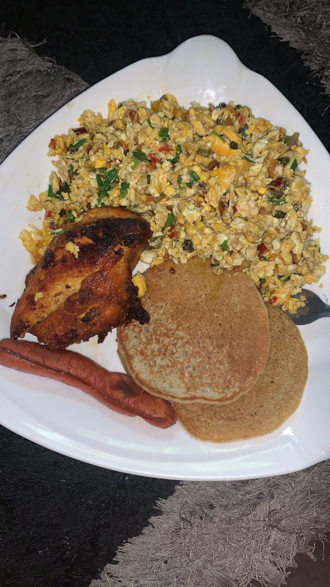 Yorubadboyyolo's tweet image. You can only pick one, which are you choosing?? #Parttimechef😎