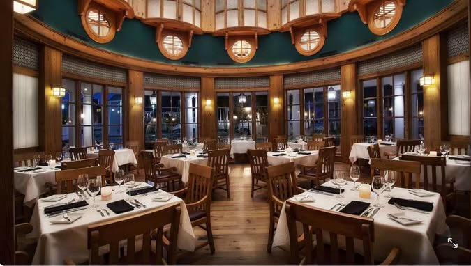Heads-up, Disney travelers! ✨ Crew’s Cup Lounge closes Feb. 23, 2026, and Yachtsman Steakhouse will close in May for renovations at Disney’s Yacht Club Resort — reopenings expected May &amp; August, respectively. Ale &amp; Compass and the Market stay open. #DisneyDining