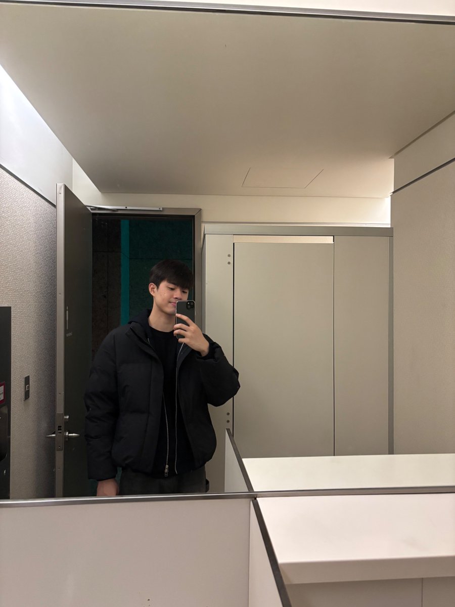 Zzz tweet media