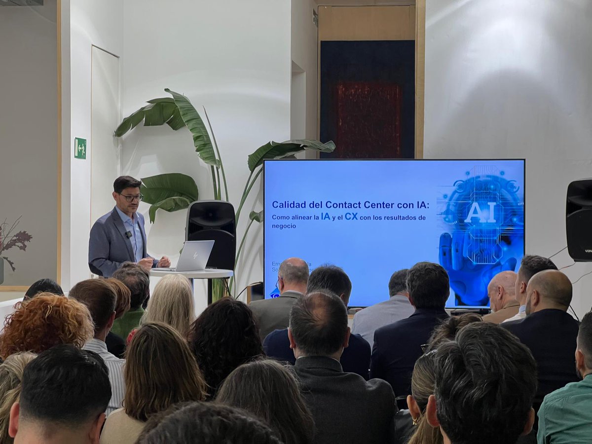 Contact Center Hub tweet media