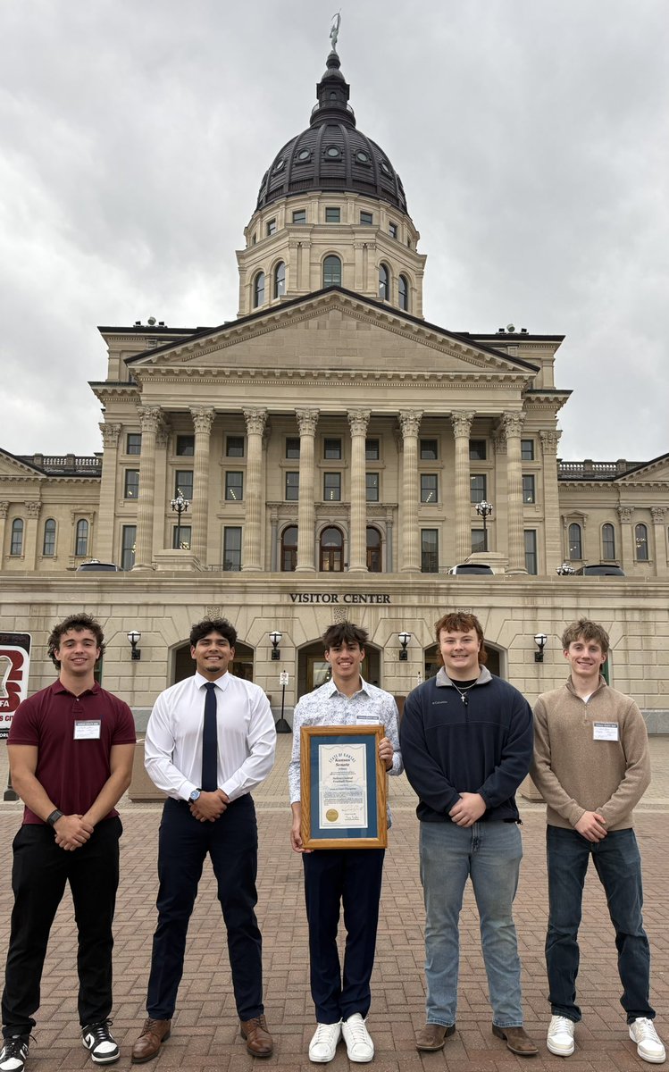 Salina Central Mustangs Football tweet media