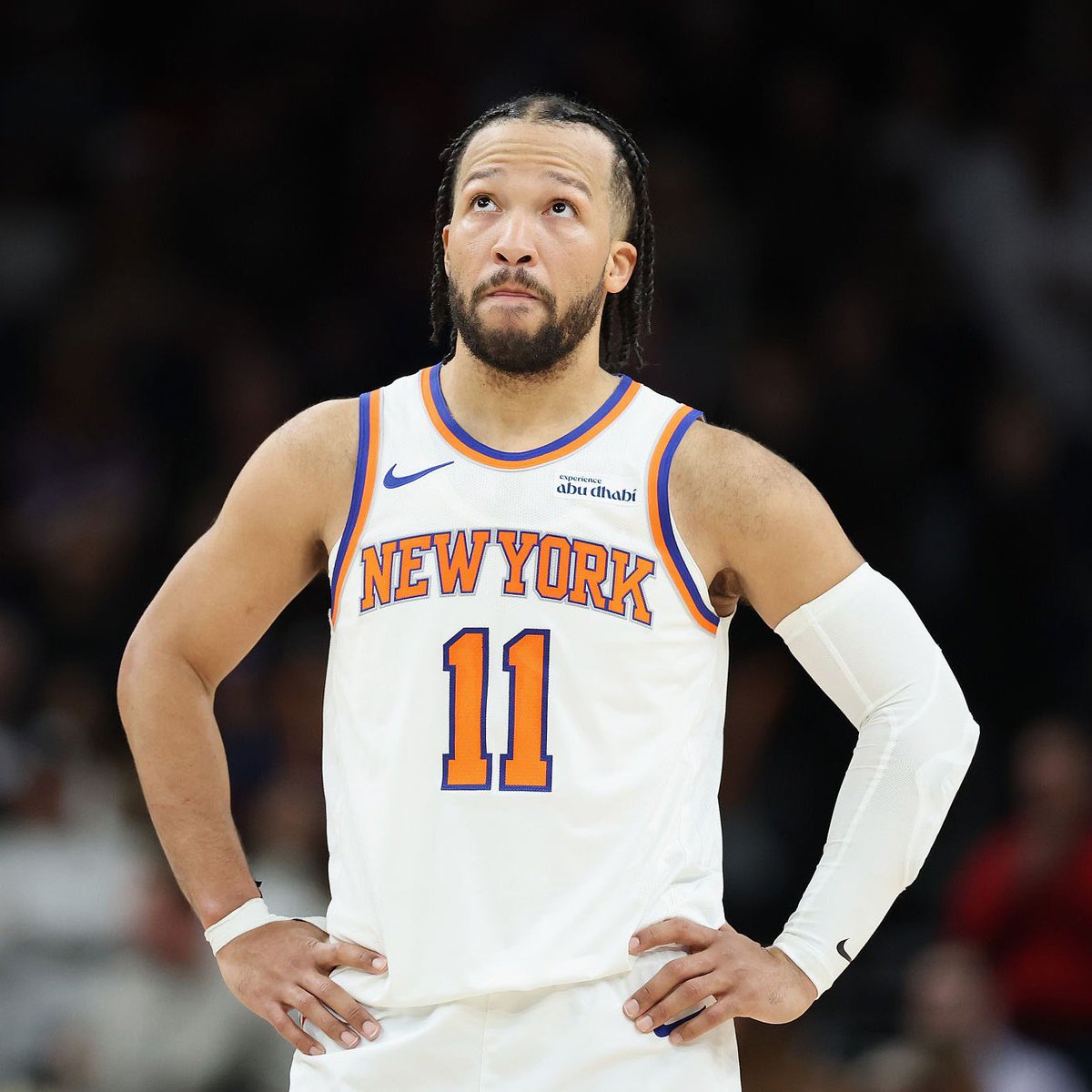 LegionHoops's tweet image. After taking a $113M paycut, Jalen Brunson is now eligible to sign a 5-year, $417.8M extension with the Knicks in 2028.

Too high, too low or just right? 👀