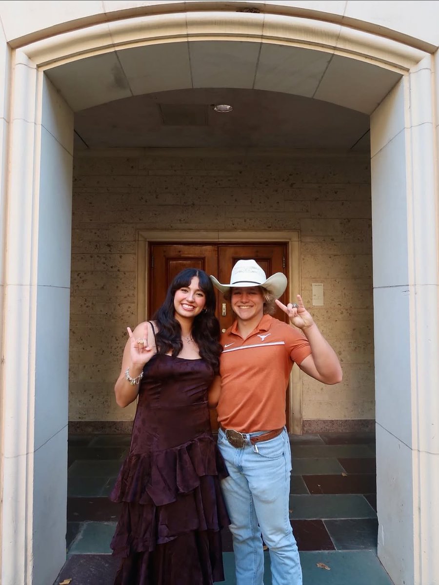 Texas Exes tweet media