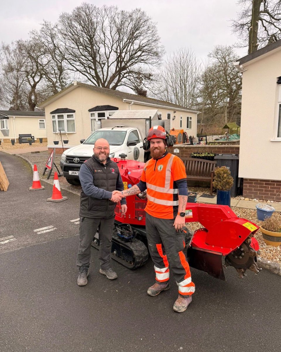 Thank you to our friends at Silver Tree Services for their continued custom! 😄

It's been a real pleasure working with you. 🤝
