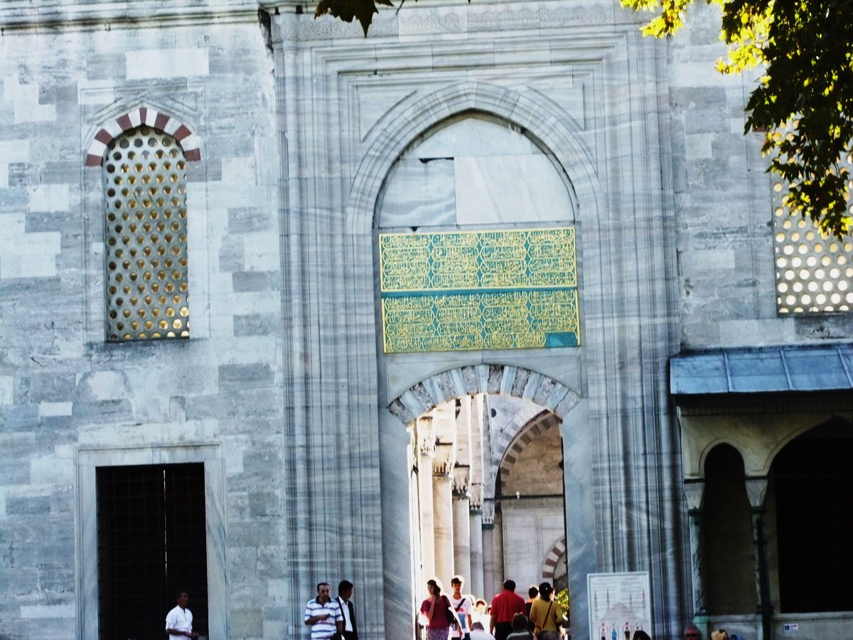 VaniaDelli's tweet photo. #Istanbul
#MoscheaBlu
La sua costruzione iniziò nel 1609, quasi di fronte all'altra Hagia Sophia e all'Ippodromo
@eufa68 https://t.co/DQPNDo32Mv