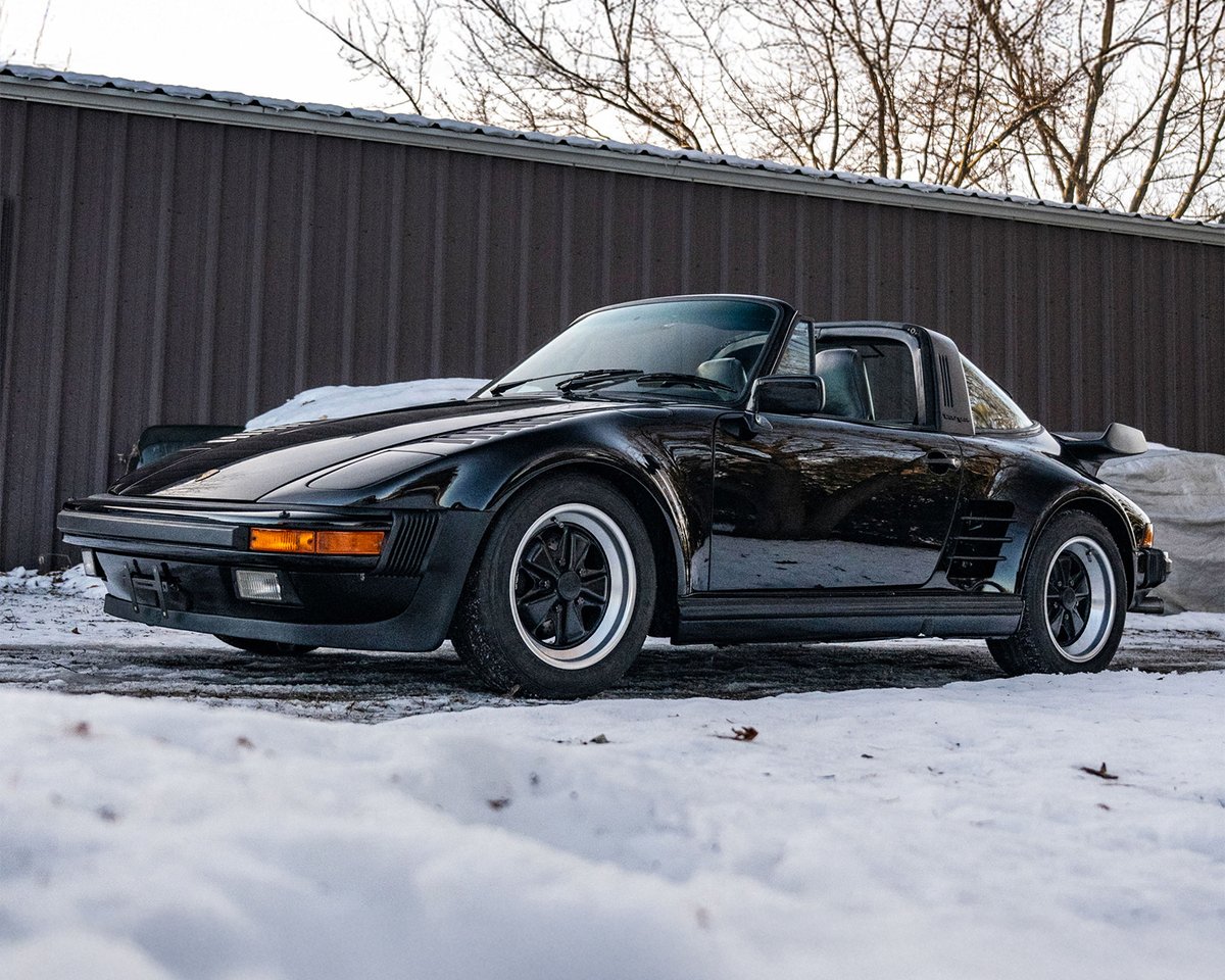 Barrett_Jackson's tweet image. Style that defined a generation. At Scottsdale 2026, this 1989 @Porsche 930 #Turbo Slant Nose #Targa sold for $440,000.

From your garage to the block in Palm Beach. #Consign now and be a part of the Apr. 16-18 auction.

Consign now: bit.ly/PB26TW-Consign
