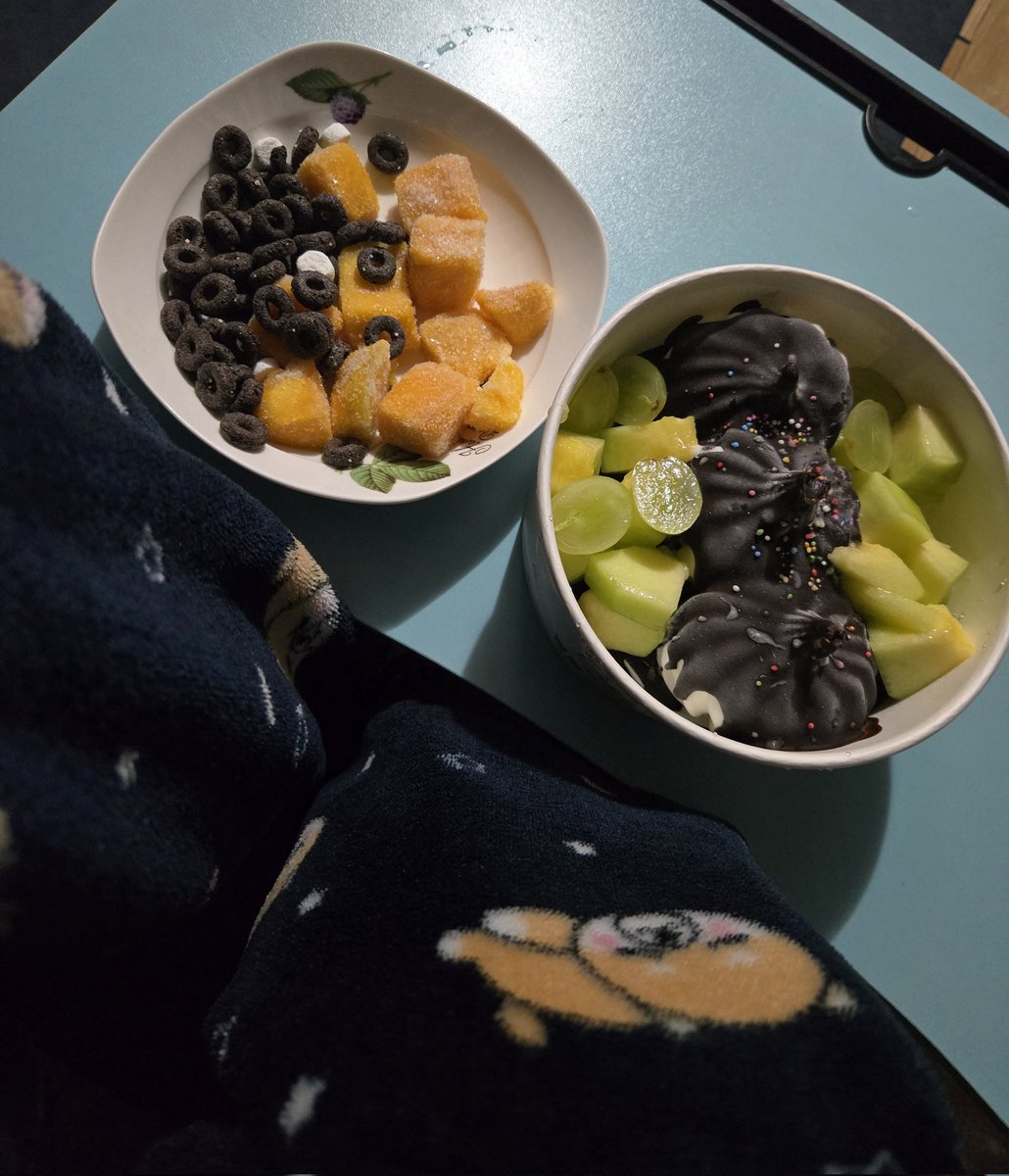 L0ve_BBW's tweet photo. 야식자랑 같지만 수면바지 자랑임🥭🍈
#수원 #용인 #자취 https://t.co/a6Z5cCeV5g