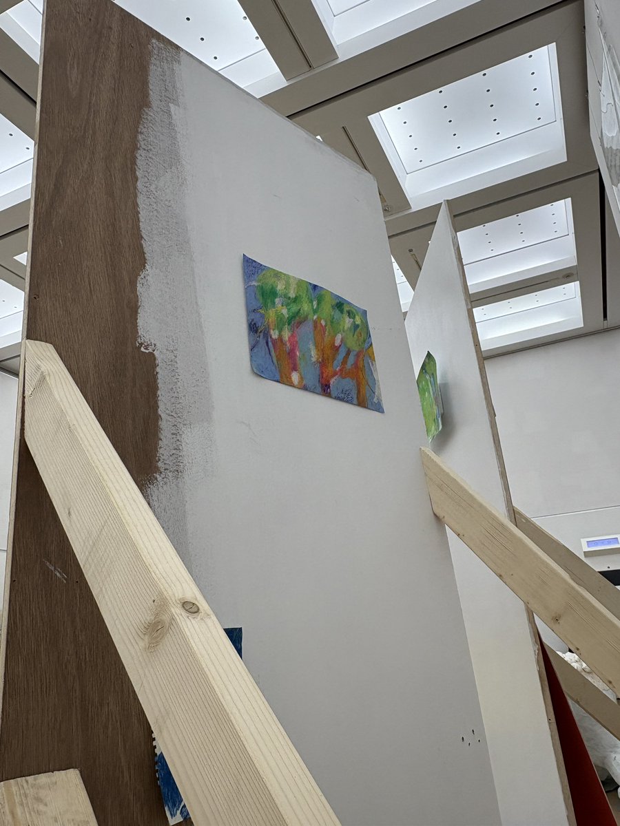 tekoc6's tweet photo. 20日から五美大展が始まります。
学生最後の展示です、よろしくお願いします。 https://t.co/D9g9qonO3y