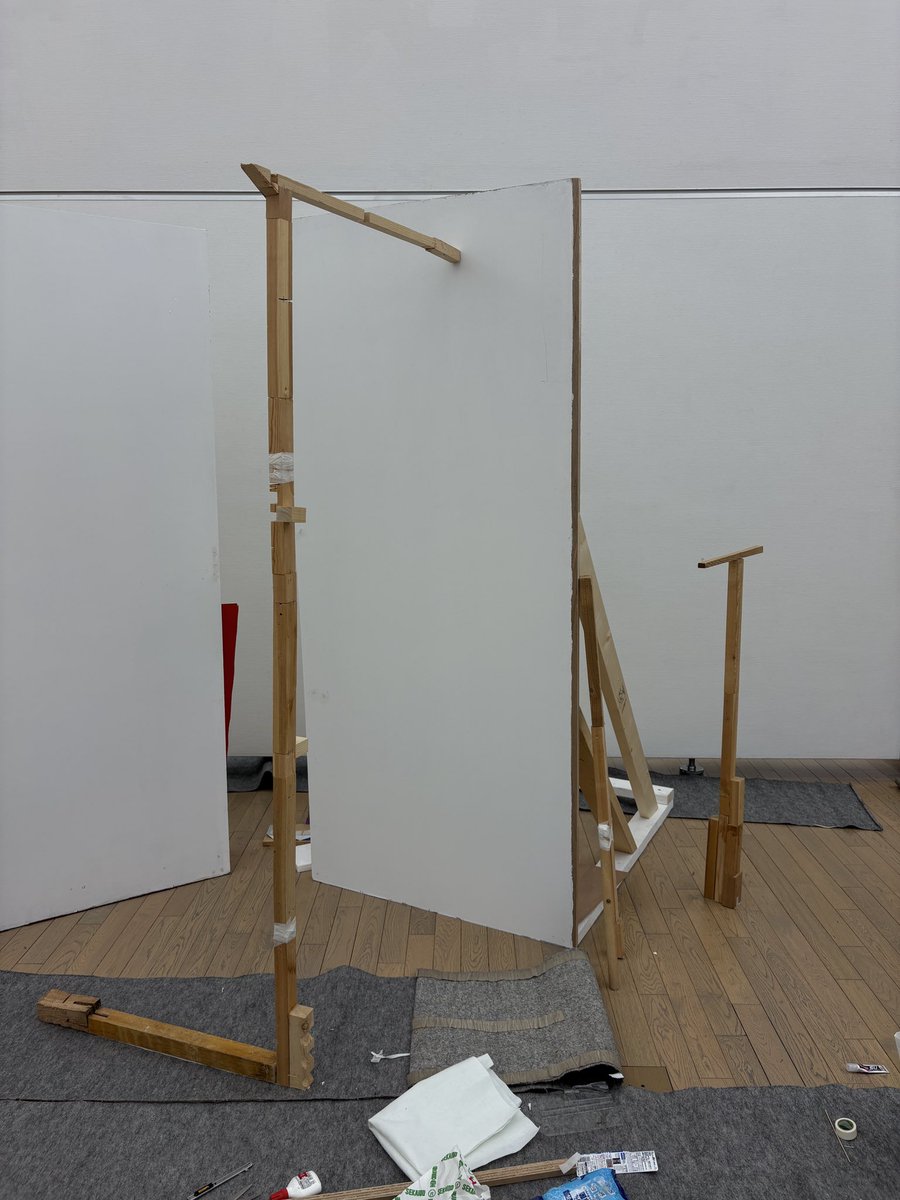 tekoc6's tweet photo. 20日から五美大展が始まります。
学生最後の展示です、よろしくお願いします。 https://t.co/D9g9qonO3y