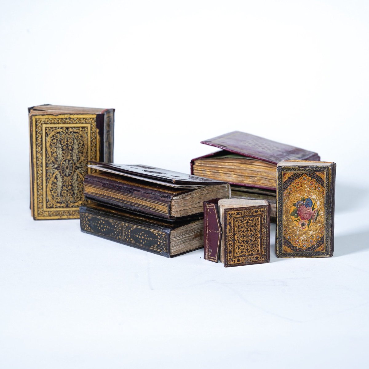 Türkiye Yazma Eserler Kurumu (TÜYEK) Başkanlığı tweet media