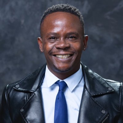 PoetceeJAY's tweet photo. #NewProfilePic https://t.co/0POUIHdrKE