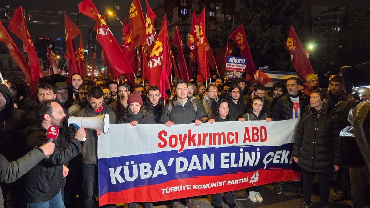 Sınır tanımayan barbarlığa karşı, ABD'nin emperyalist 
saldırganlığına karşı Ankara ABD Büyükelçiliği önünde bir araya geldik.

Soykırımcı ABD Küba'dan elini çek!

<a href="/AnkaraTkp/">TKP Ankara</a>