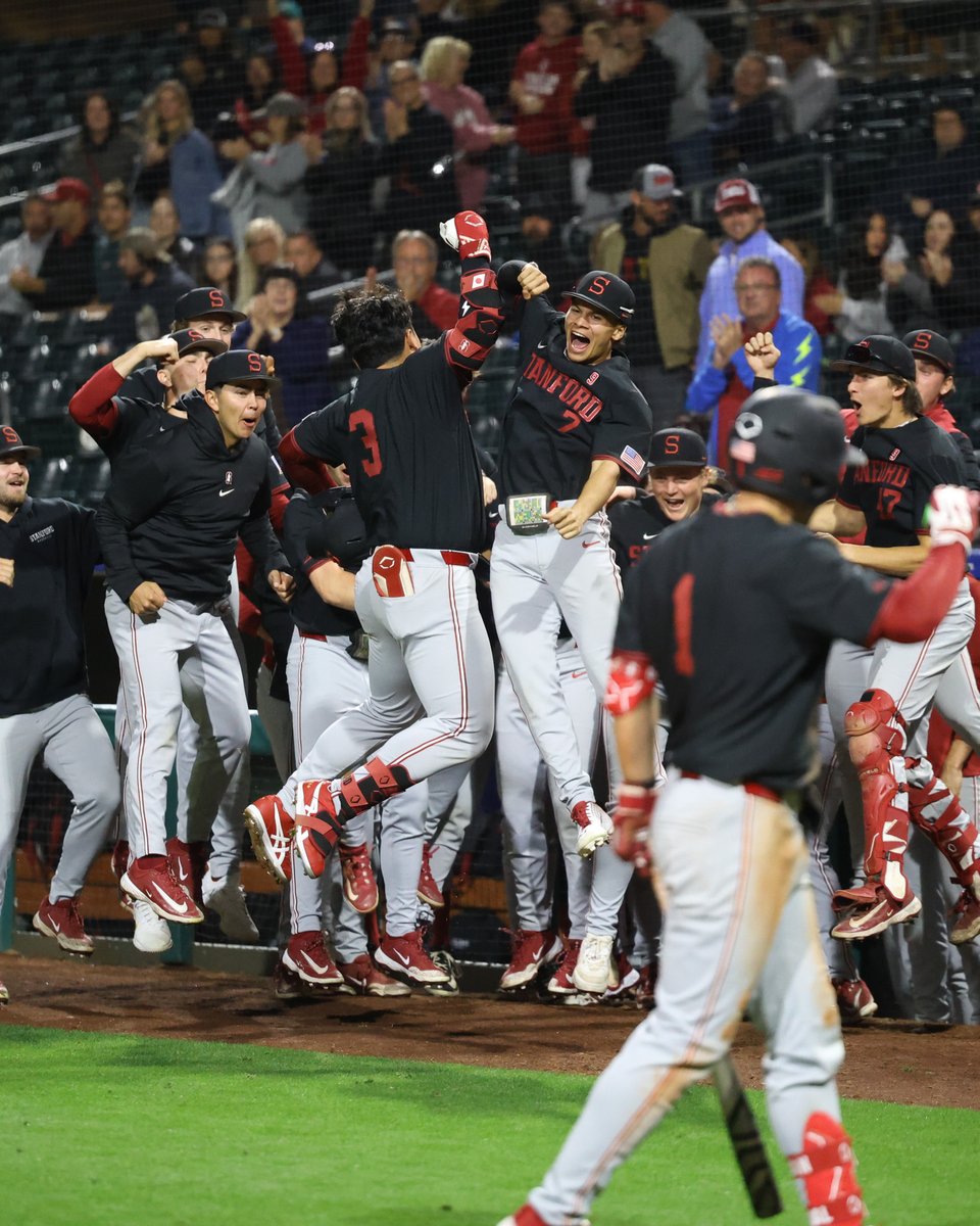 NCAABaseball's tweet photo. https://t.co/A01dkVjyJX